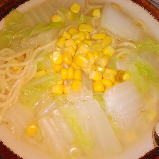 コーンと白菜の味噌ラーメン